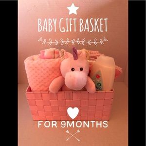 💥FINAL PRICE 💥Baby 👶🏻 girl basket